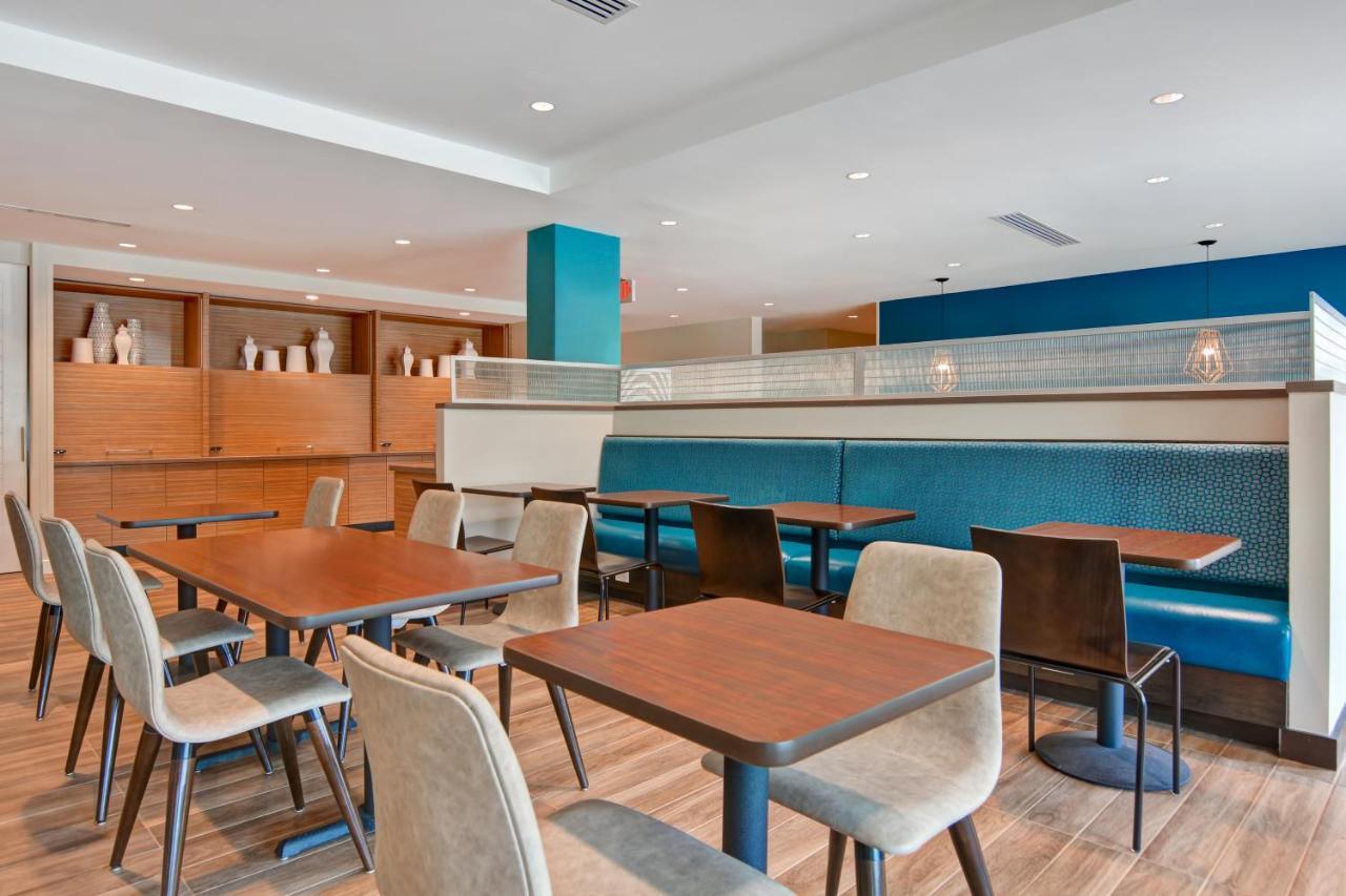 Hotel Towneplace By Marriott Panama Pier Park